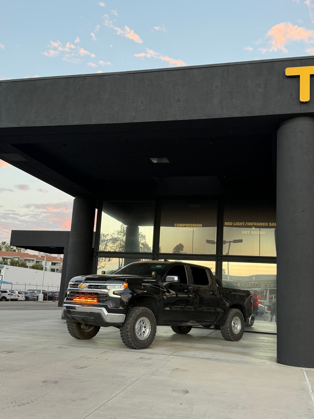 2025 Chevy Silverado 1500 LT