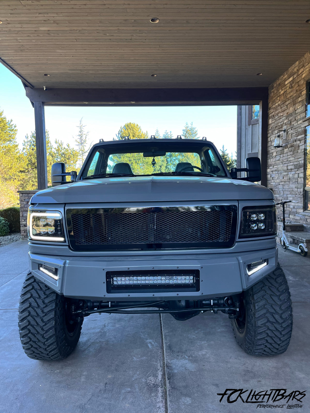 Chase Light Bar – Amber/White LED Light Bar with Strobe (20"–50")