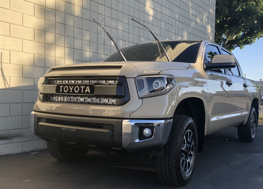 2014-2020 Toyota Tundra Dual LightBar Grill Brackets 